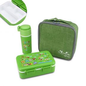 628 Lunch Box with bottle and bag